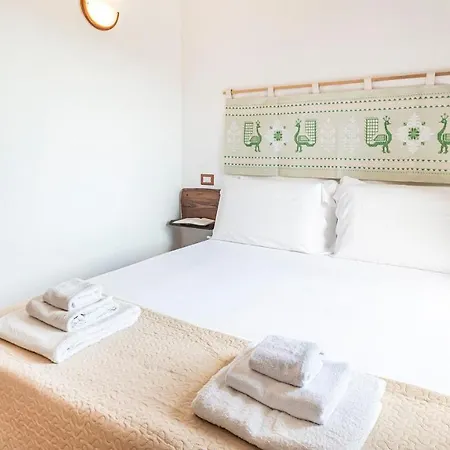 Welcomely - Kadossene Guest house